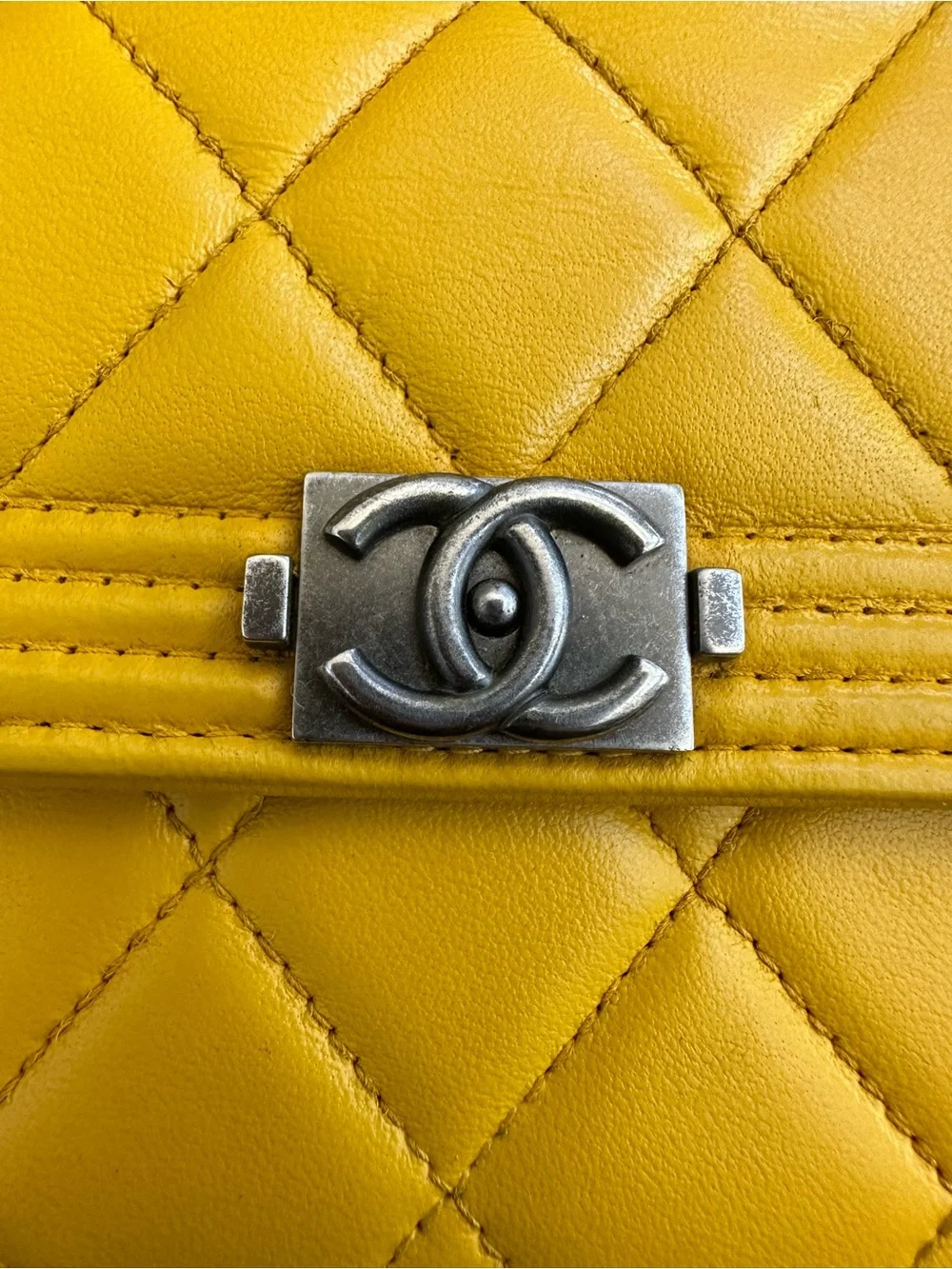CHANEL Boy Wallet